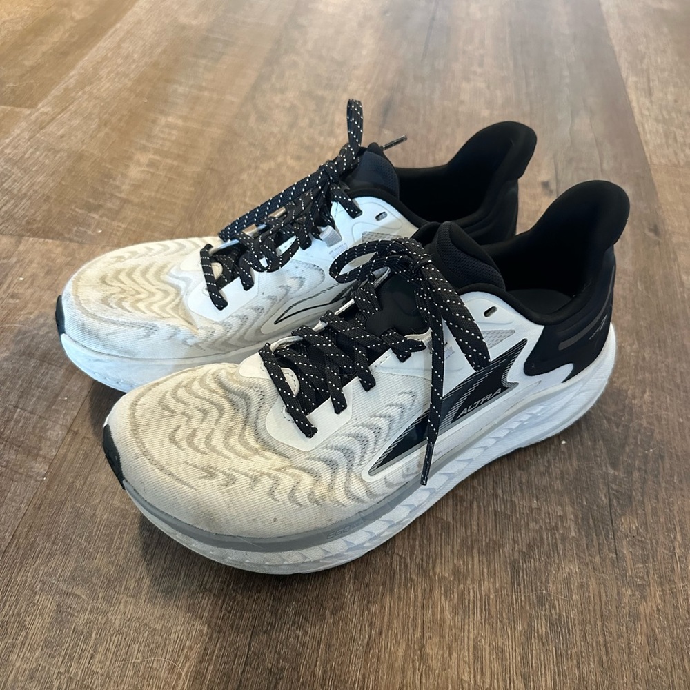 Altra torin 7 size 9